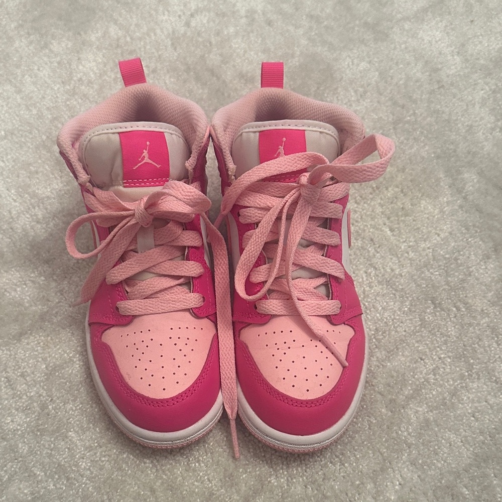 Jordan Kids Sneakers in Pink and White
